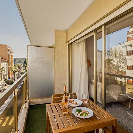 דירה T2 Clim - 3 Min Plages & Balcon -4p Juan-les-pins